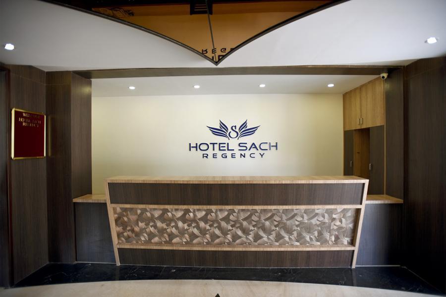 Hotel Sach Regency Ānand Extérieur photo
